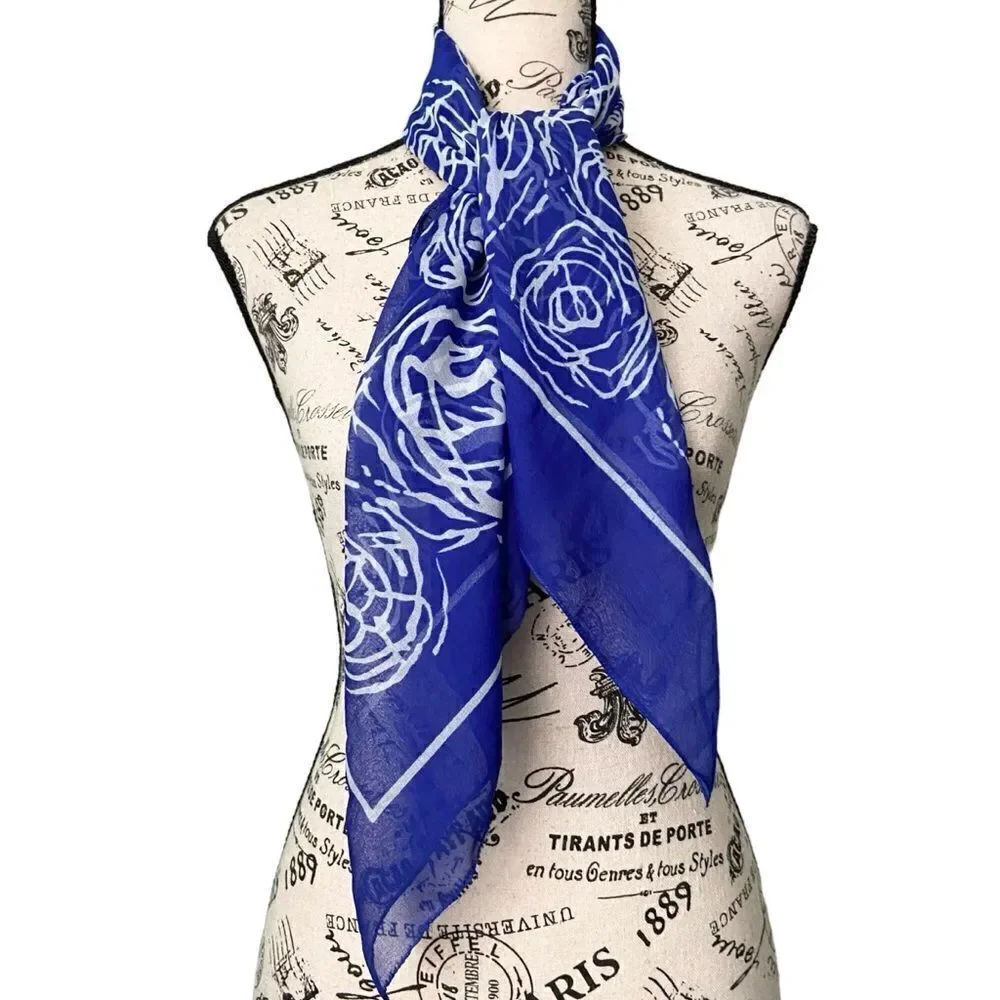Tres- Elle Made in Italy Rose Print Blue and White Scarf in One Size
